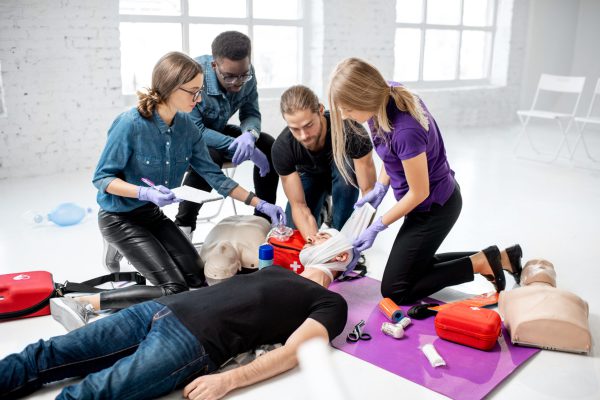 People during the first aid training